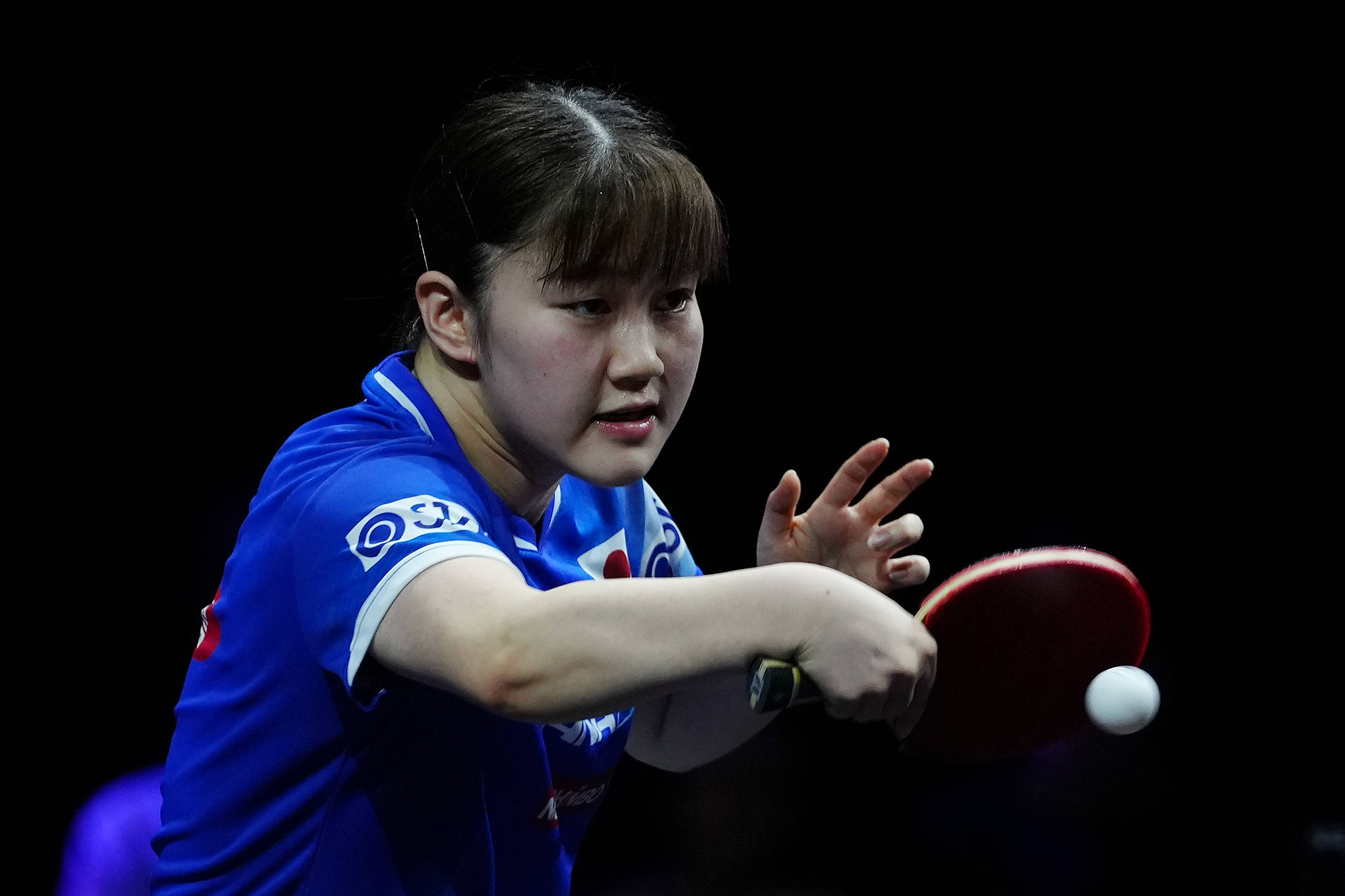 有人战胜伤 有人战胜伤