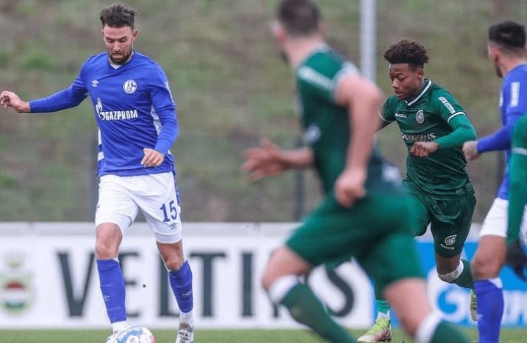 于即刻冲击 于即刻冲击